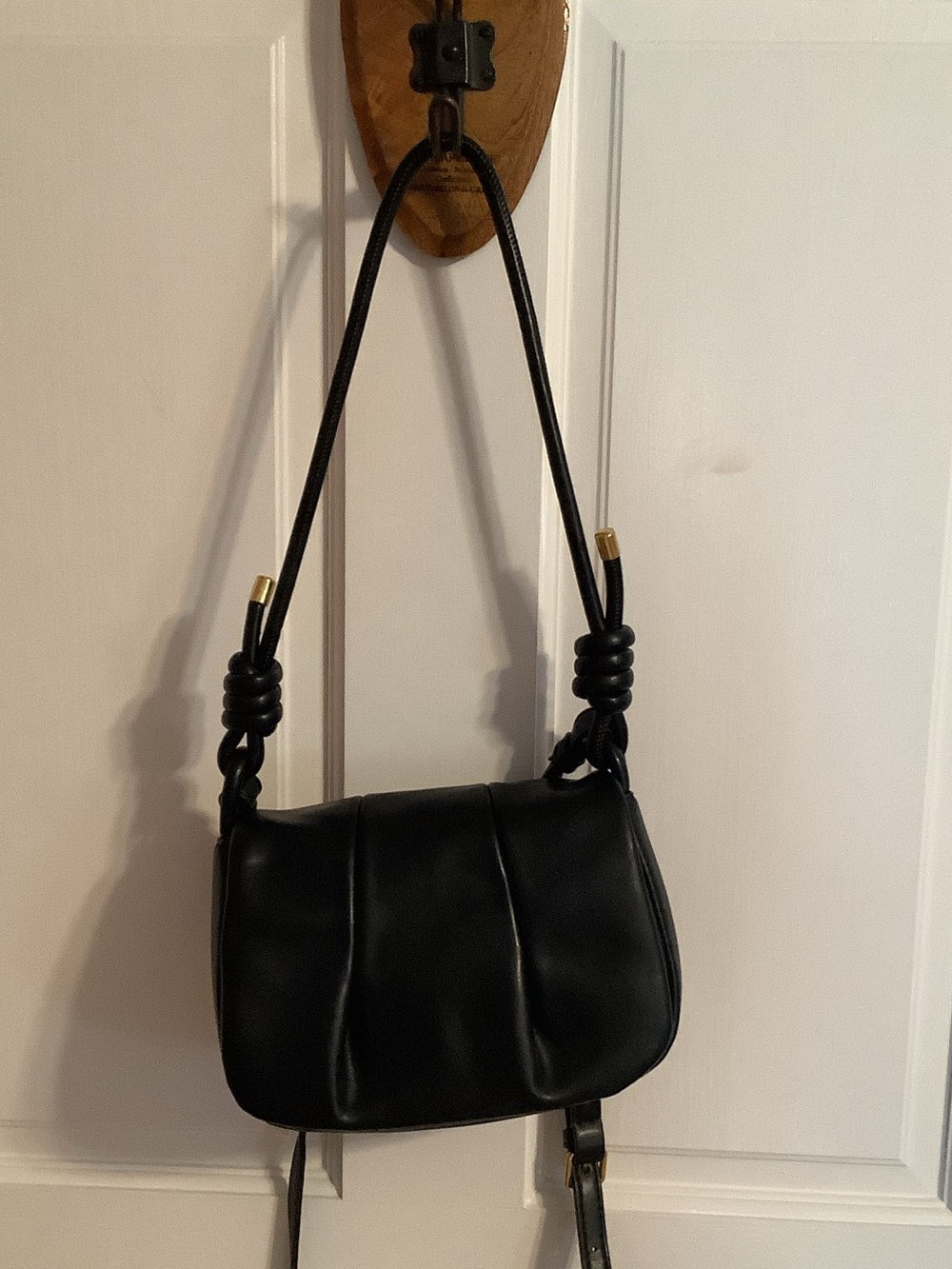 Black Vegan Leather Crossbody Shoulder Bag - Classic Womens Bag